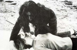 Barbara Steveni in performance with Yoko Ono